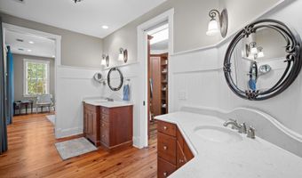 106 Coosaw Club Dr, Beaufort, SC 29907