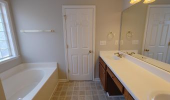 809 Brickstone Dr, Apex, NC 27502