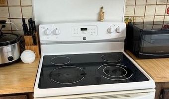 44 Castle Rd, Attleboro, MA 02703