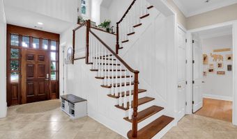 4 Hidden Lake Ct, Bluffton, SC 29910