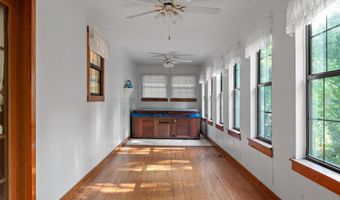 11326 E Brainerd Rd, Apison, TN 37302