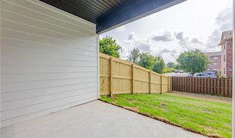 1500 SW Poigai Way 2, Bentonville, AR 72712