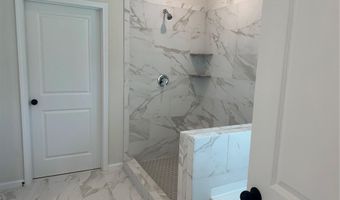 326 Rodeo Dr, Auburn, GA 30011