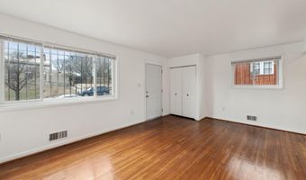 1432 41ST St SE, Washington, DC 20020
