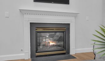 11 Orchid Ln, Barnegat, NJ 08005