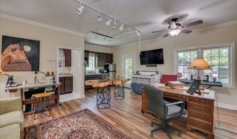 215 Barnard Ave SE, Aiken, SC 29801