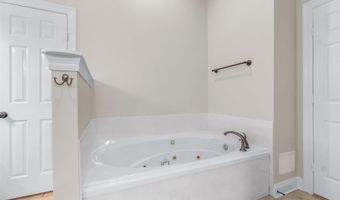 1206 Cornerstone Dr, Baton Rouge, LA 70810