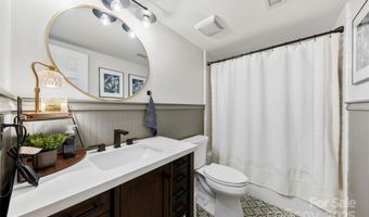 6234 Carmel Station Ave, Charlotte, NC 28226
