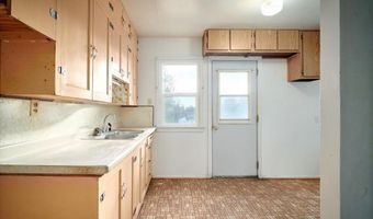 2201 S FIFTH Ave, Cheyenne, WY 82007