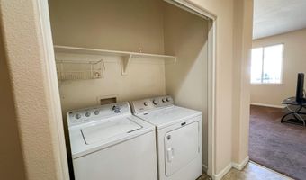1135 Mountain Rose Dr, Fernley, NV 89408