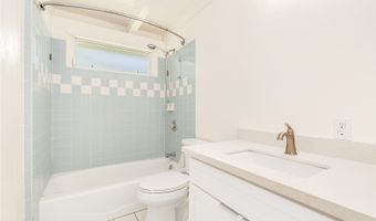2377 Anini Pl, Pearl City, HI 96782
