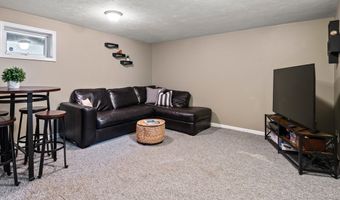 17 Sewell St, Ashland, MA 01721