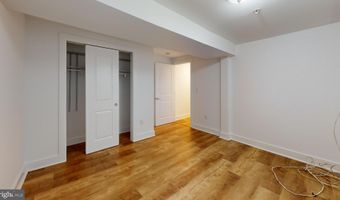 472 RIDGE St NW 3, Washington, DC 20001