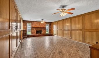 5908 Whitney Ln, Bartlesville, OK 74006