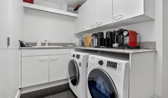 6000 Island Blvd 1208, Aventura, FL 33160