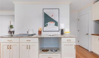 104 Kay Blvd, Newport, RI 02840