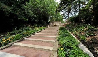 2114 N Street NW 32, Washington, DC 20037