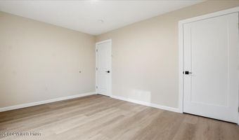 45 Tamarack Ter, Albrightsville, PA 18210