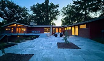 7460 Fair Oaks Dr, Amberley, OH 45237