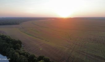 Bolivar Road, Benoit, MS 38725