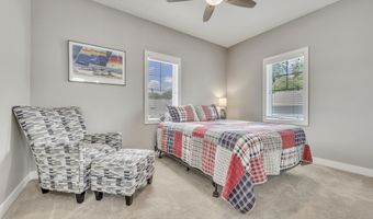 179 Broadway Street E B8, Arnolds Park, IA 51331
