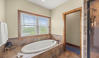 602 Round Lake Cir, Andersonville, TN 37705