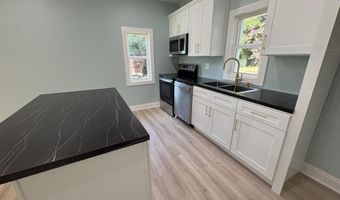 313 S 7th St, Amory, MS 38821