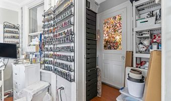 190 Whitney Ave, Bridgeport, CT 06606