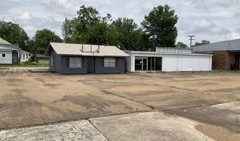 501 S Main St, Amory, MS 38821