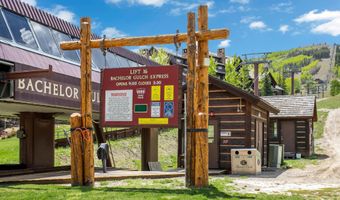 100 Bachelor Rdg 3214, Avon, CO 81620