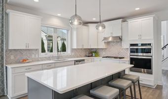 3250 Brackley Dr, Ann Arbor, MI 48105