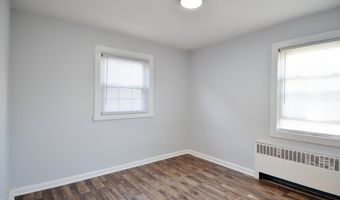34 NEWMAN Ave 1, Bayonne, NJ 07002