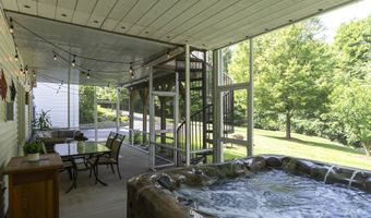 109 Andrew Dr, Canton, CT 06019
