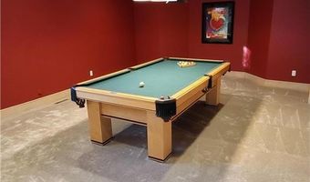6102 Creek Ridge Ct, Minnetonka, MN 55345