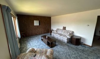 13 Chopin Pkwy, Amsterdam, NY 12010