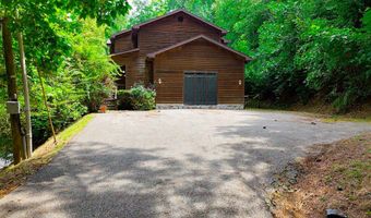 940 Daniels Crk, Banner, KY 41603