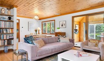 23 King Tom Dr, Charlestown, RI 02813