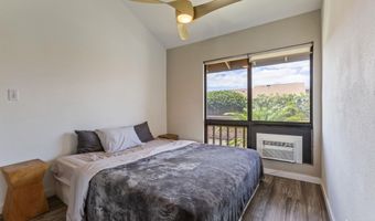 15 KULANIHAKOI St 12E, Kihei, HI 96753