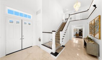 1040 S Summer Breeze Ln, Anaheim, CA 92808