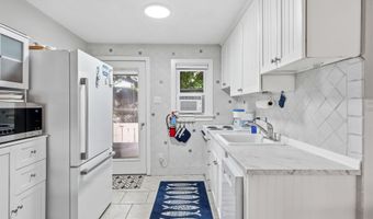 29 E 28th St C-3, Avalon, NJ 08202