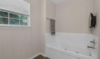 400 Emily Dr, Alma, AR 72921