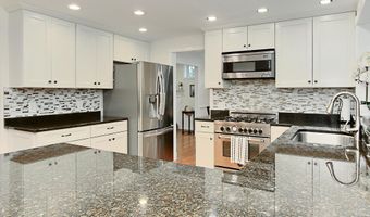 4605 VALERIE Ct, Annandale, VA 22003
