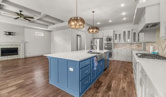4414 S 87th Pl, Bentonville, AR 72713