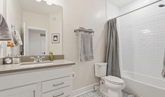 42605 NUBBINS Ter, Ashburn, VA 20147