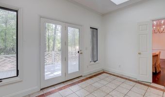 8 Cedar Pl, Camden, SC 29020