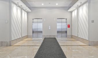 820 N POLLARD St 511, Arlington, VA 22203