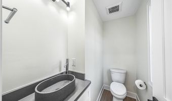 483 Townline Rd, Aurora, OH 44202