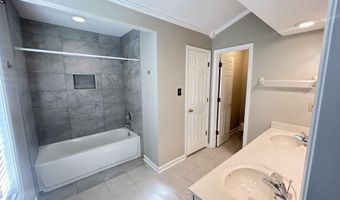 6688 LAUREL Vly, Bartlett, TN 38135