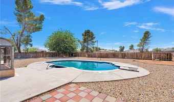 15530 Dakota Rd, Apple Valley, CA 92307
