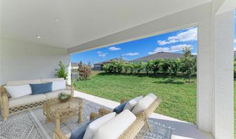 6139 GOLDEN BEACH Dr, Apollo Beach, FL 33572